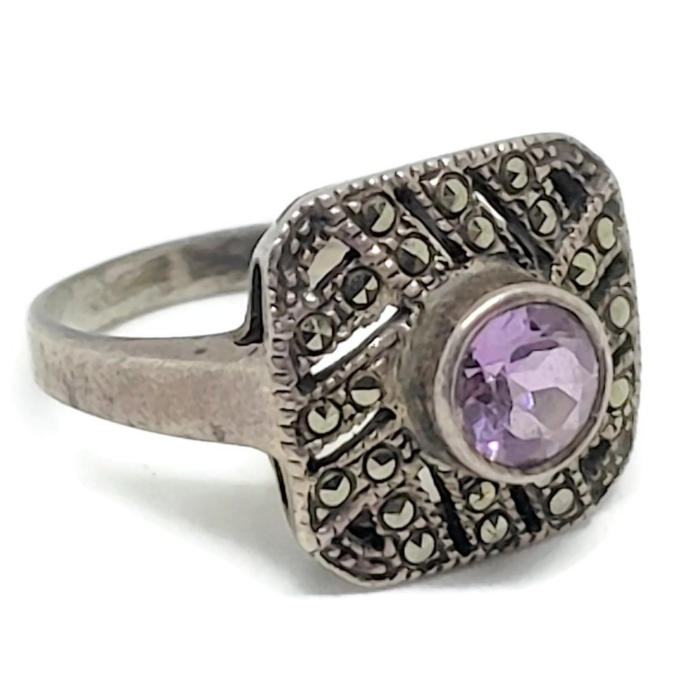 Purple Crystal Ring w Hematite Chips Sz 7 Silver Tone Square Cocktail Jewelry